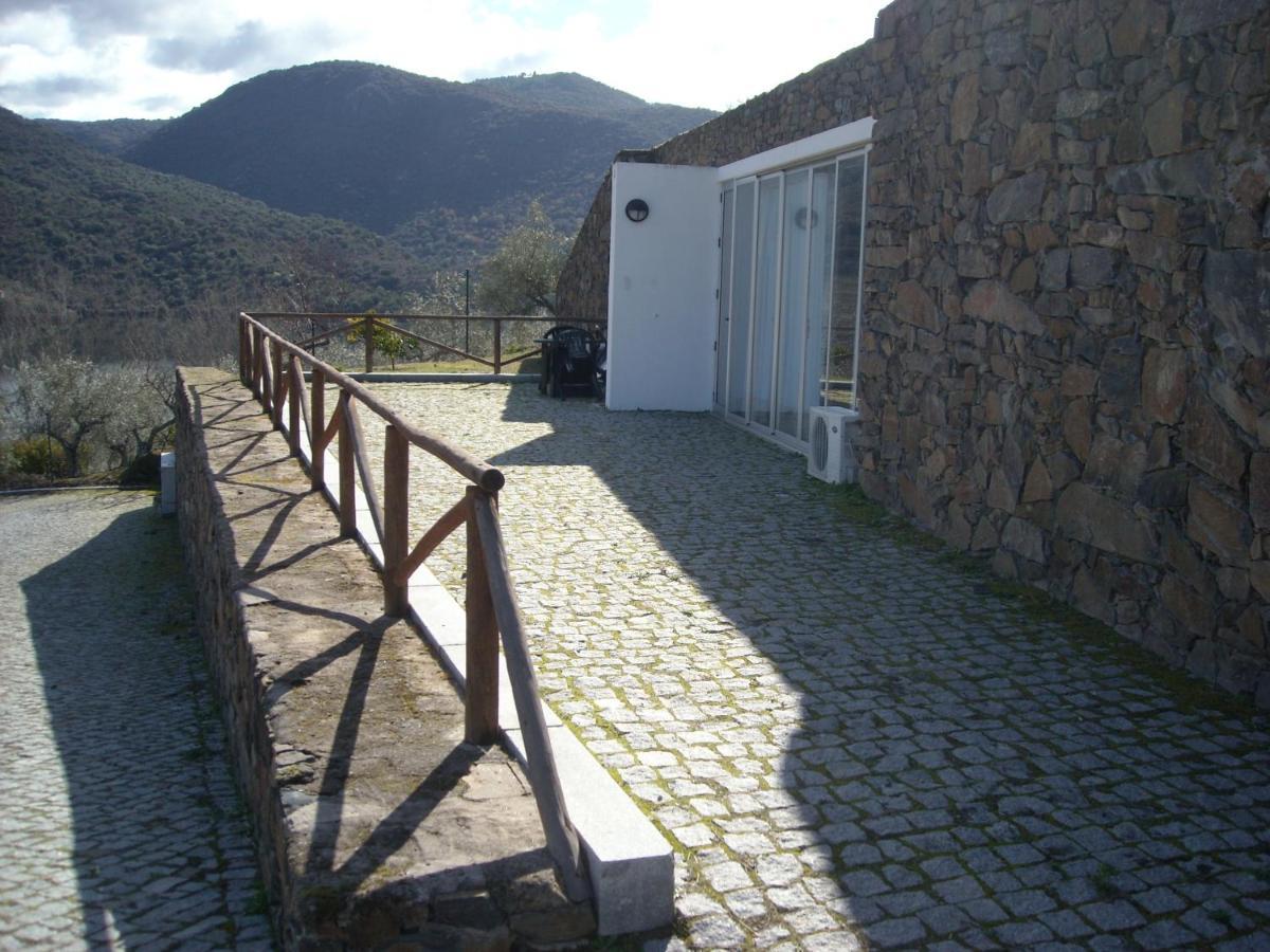 Willa Moradias Do Douro Internacional Freixo de Espada à Cinta Zewnętrze zdjęcie